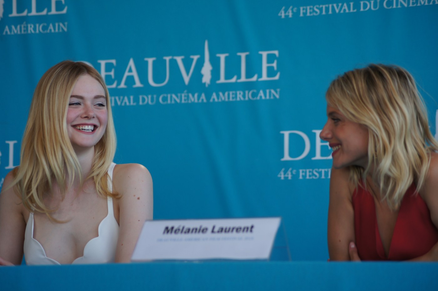 Elle Fanning et Mélanie Laurent ; conférence presse ; festival Deauville 44